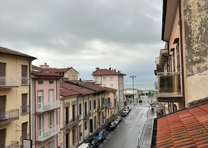 White Versilia Apartament